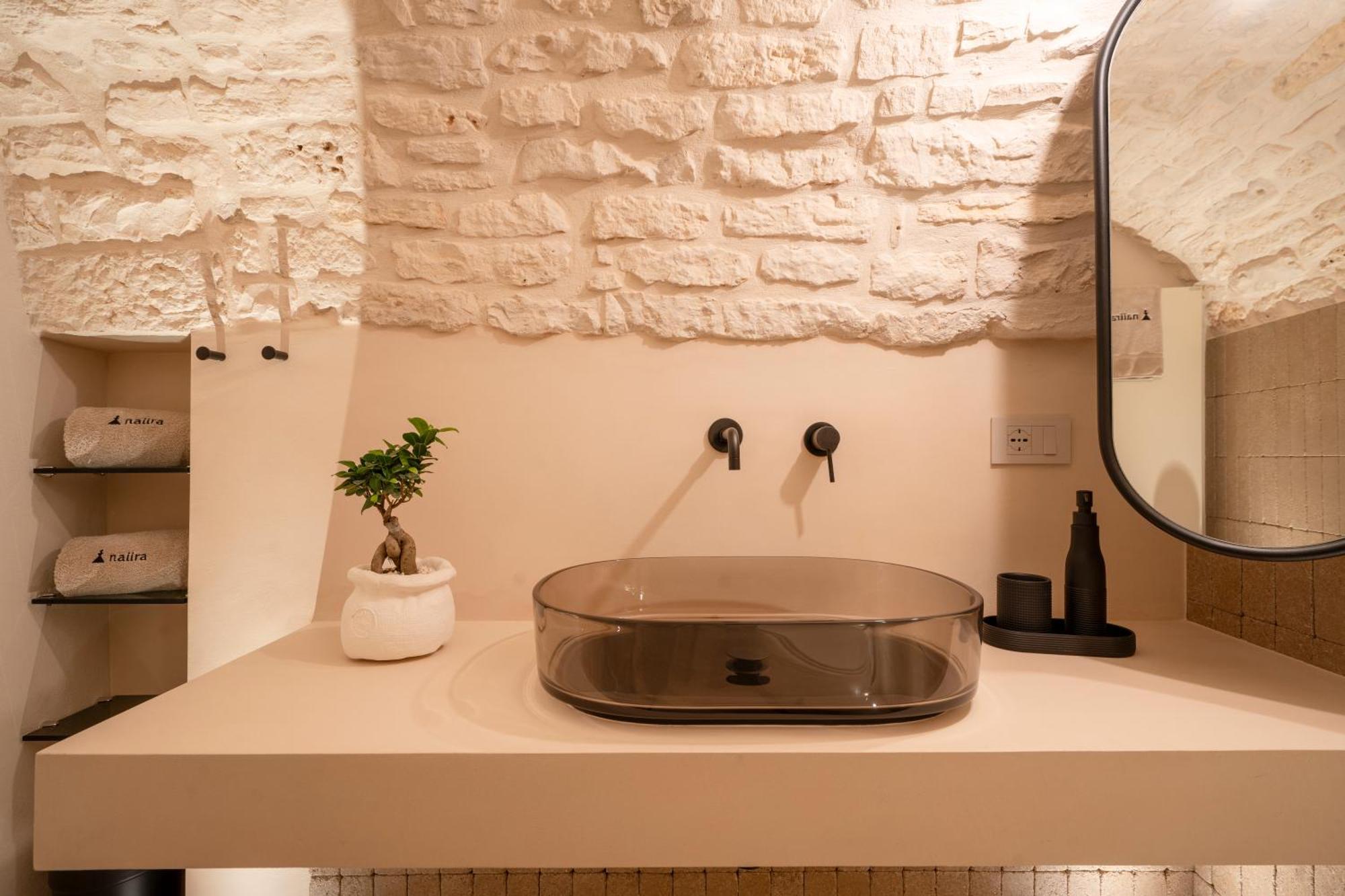 Naiira Luxury Trullo - Jacuzzi And Patio Apartment Alberobello Exterior photo